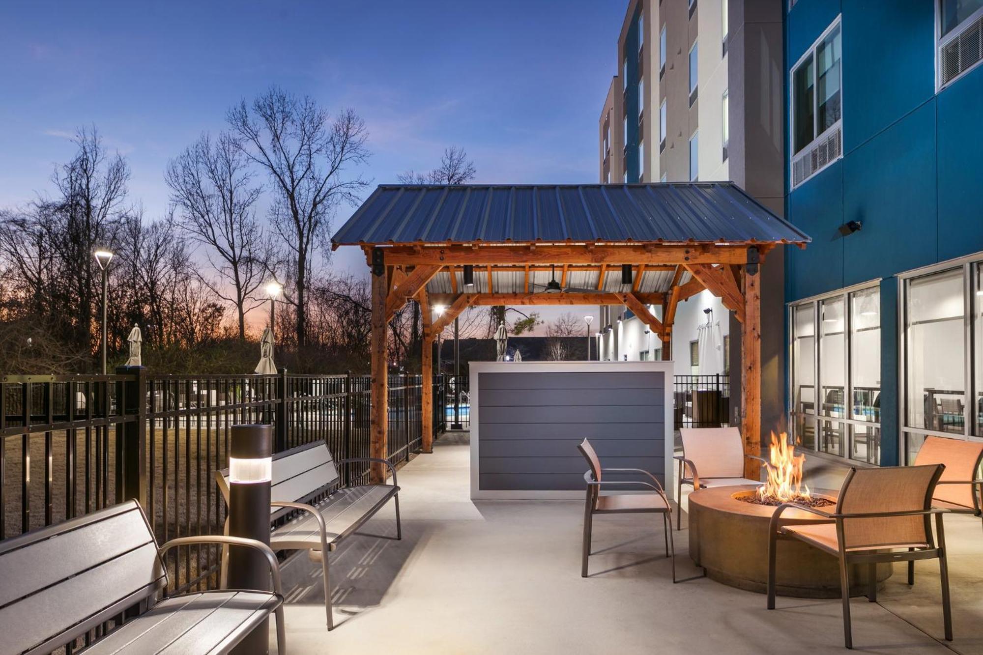 Holiday Inn Express Chattanooga - Hamilton Place Exteriér fotografie